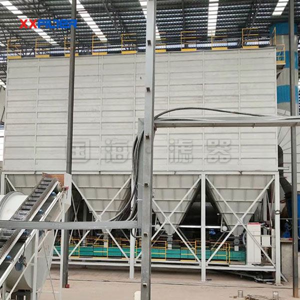 礦山脈沖布袋式除塵器設(shè)備